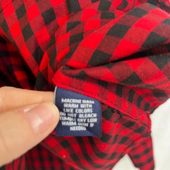 Chaps Red Black Gingham Plaid Button Front Long Sleeve Flannel Shirt Size XL - Picture 9 of 10